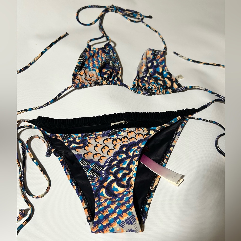 SYLA/The Lolita String Bikini Set - Picture 3 of 9